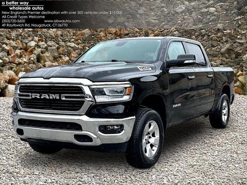 Diamond Black Crystal Pearlcoat 2019 RAM 1500 Big Horn
