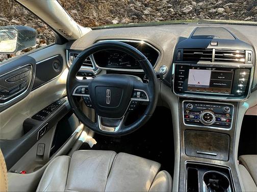 2017 Lincoln Continental Reserve