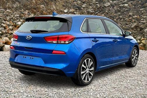 2018 Hyundai Elantra GT Base