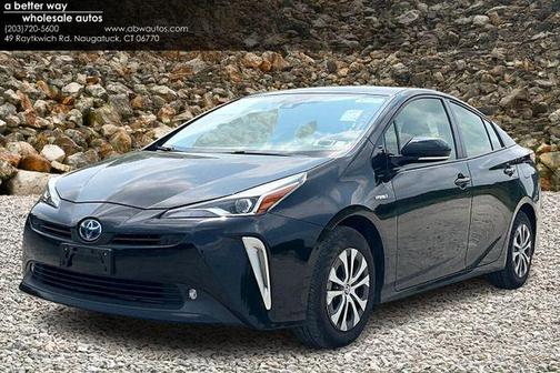 2019 Toyota Prius LE