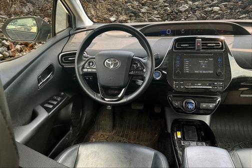 2019 Toyota Prius LE