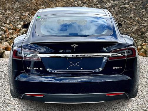 2015 Tesla Model S P85D