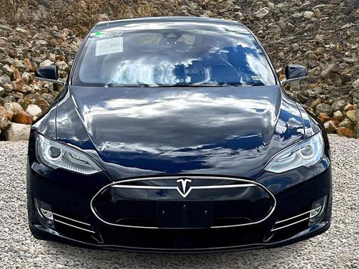 2015 Tesla Model S P85D