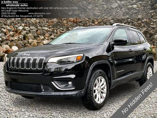 Diamond Black Crystal Pearlcoat 2019 Jeep Cherokee Latitude