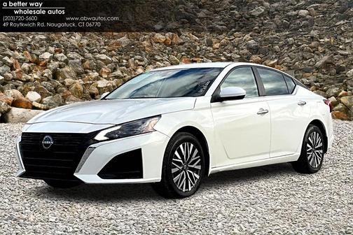 2023 Nissan Altima 2.5 SV