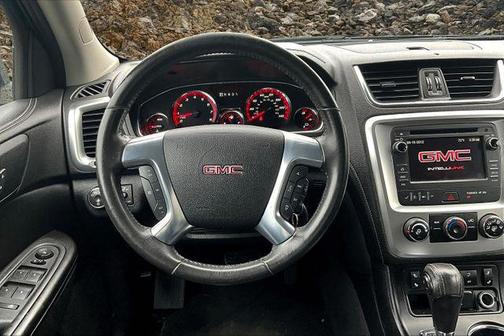 2016 GMC Acadia SLE-2
