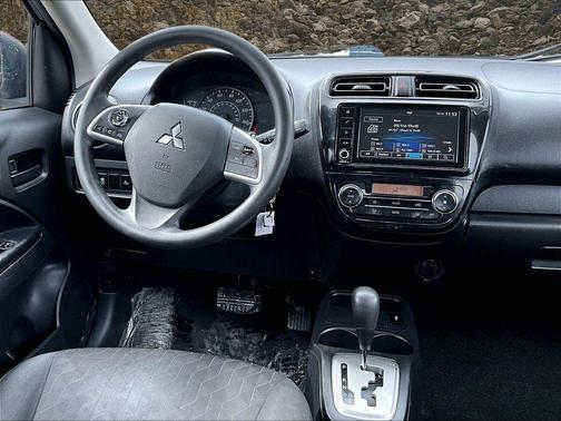 2021 Mitsubishi Mirage ES