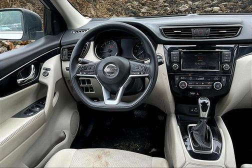2019 Nissan Rogue Sport SV