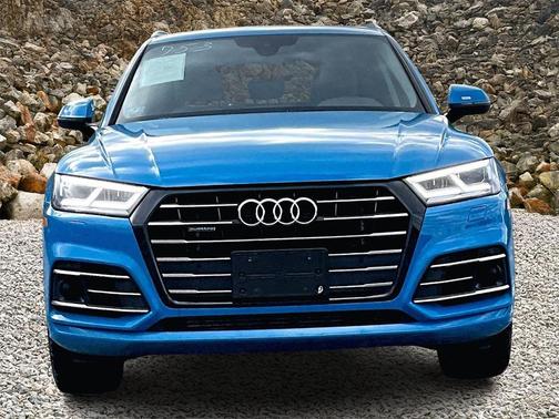2020 Audi Q5 Premium Plus 55 TFSI e quattro S tronic