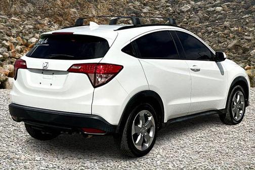 2017 Honda HR-V LX