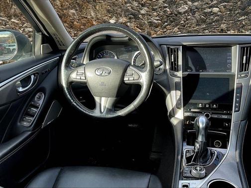 2017 INFINITI Q50 3.0T Premium