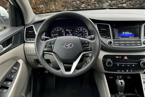 2018 Hyundai TUCSON SE