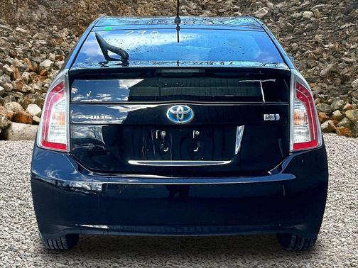 2012 Toyota Prius One