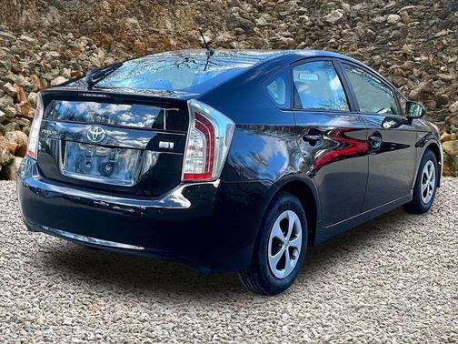 2012 Toyota Prius One
