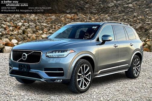 2019 Volvo XC90 T6 Momentum