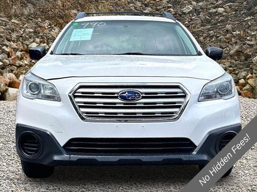 Crystal White Pearl 2017 Subaru Outback 2.5i