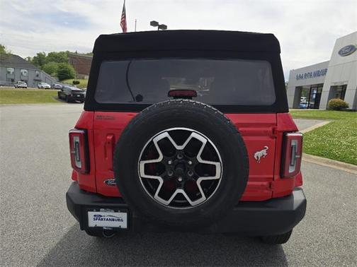 2024 Ford Bronco Outer Banks