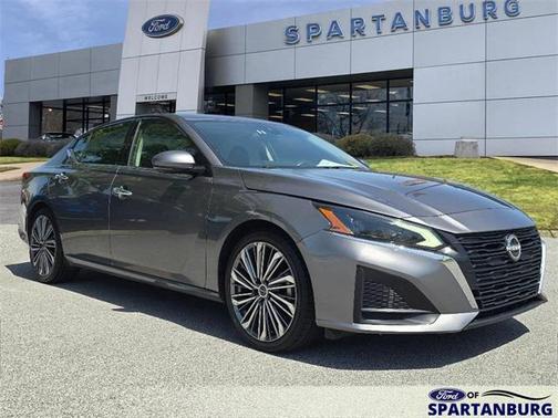 2023 Nissan Altima 2.5 SL