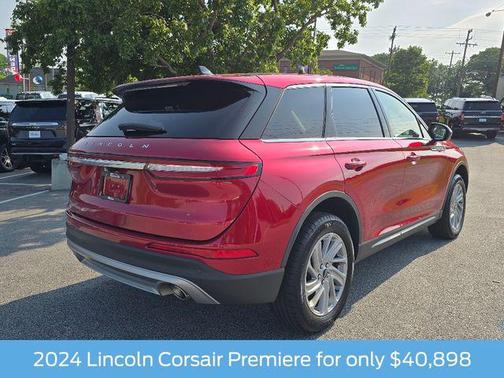 2024 Lincoln Corsair Premiere