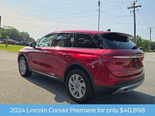 2024 Lincoln Corsair Premiere