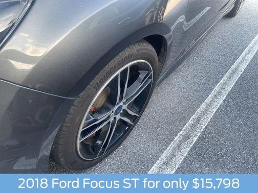 2018 Ford Focus ST