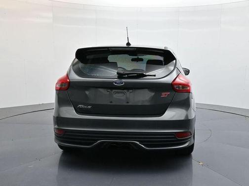 2018 Ford Focus ST ST