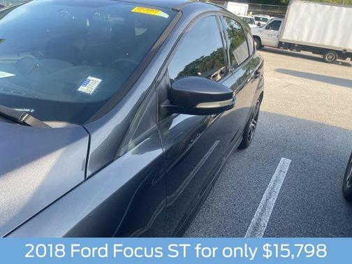 2018 Ford Focus ST