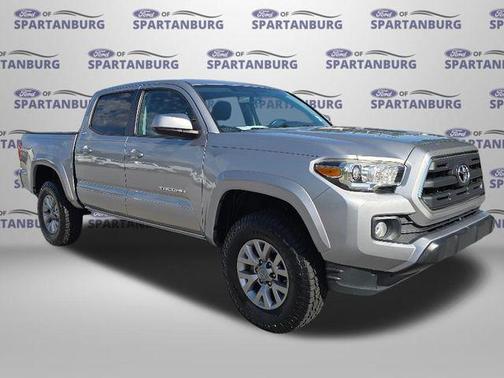 2017 Toyota Tacoma SR5
