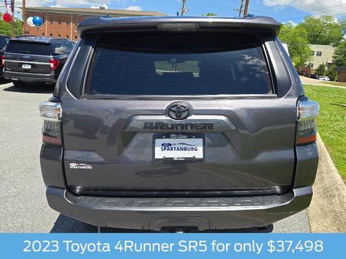 2023 Toyota 4Runner SR5