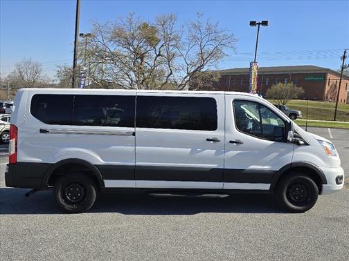 2022 Ford Transit-350 XLT