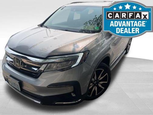 2022 Honda Pilot Touring 8-Passenger