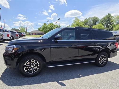 2022 Ford Expedition Max XLT
