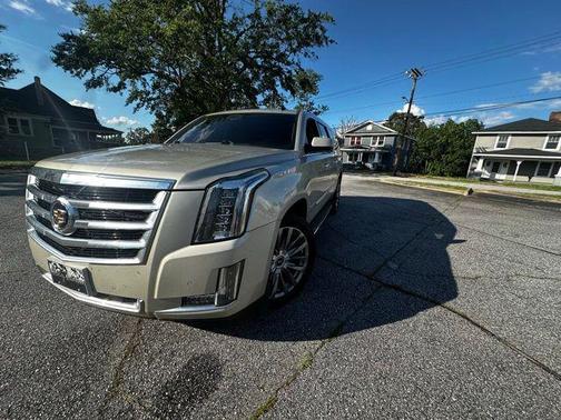 2015 Cadillac Escalade ESV Luxury
