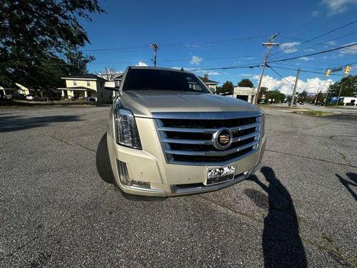 2015 Cadillac Escalade ESV Luxury