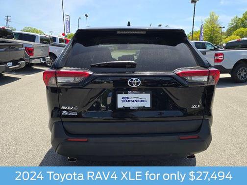 2024 Toyota RAV4 XLE