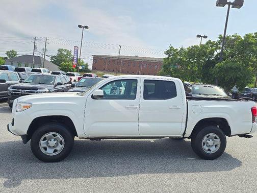 2023 Toyota Tacoma SR