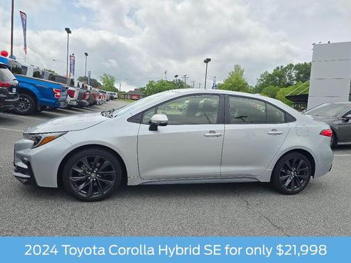 2024 Toyota Corolla Hybrid SE