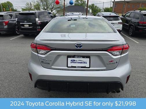 2024 Toyota Corolla Hybrid SE