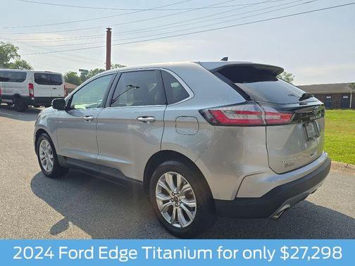 2024 Ford Edge Titanium