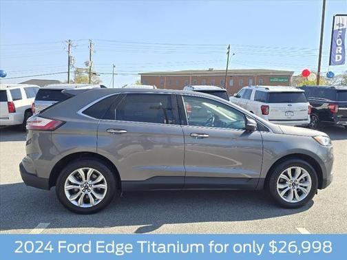 2024 Ford Edge Titanium