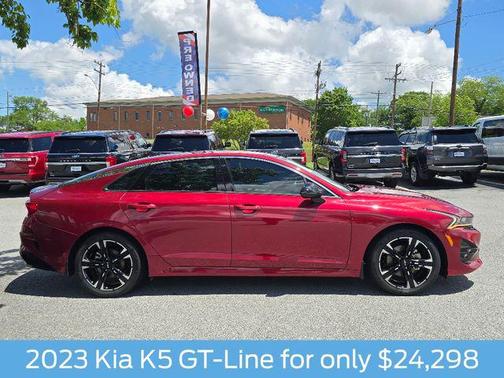 2023 Kia K5 GT-Line
