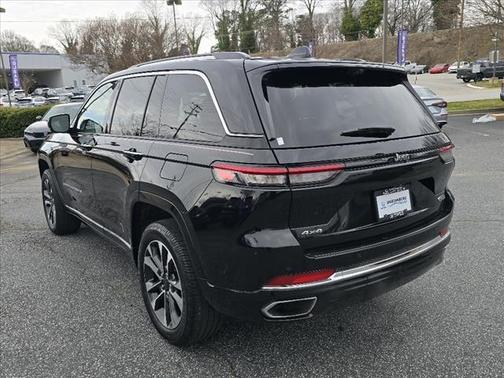 2022 Jeep Grand Cherokee Overland