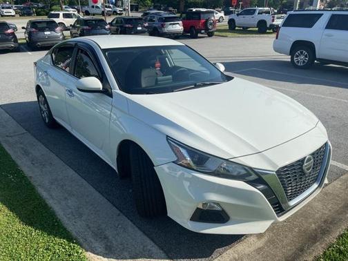 2020 Nissan Altima S FWD