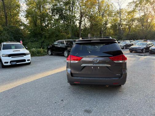 2012 Toyota Sienna Limited