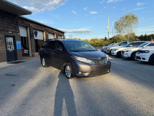 2012 Toyota Sienna Limited