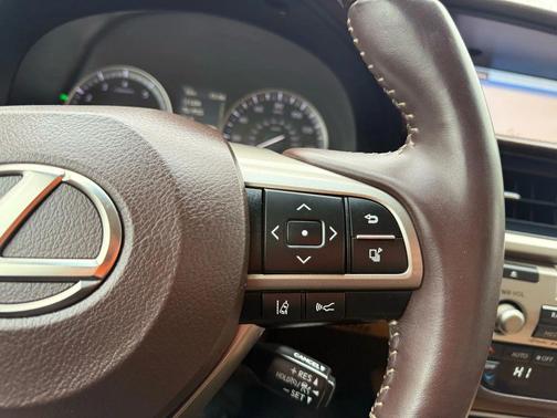 2016 Lexus ES 350 Base