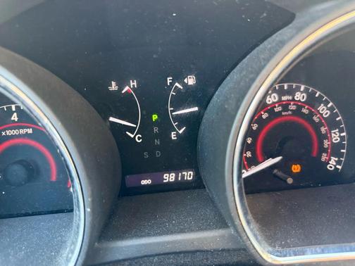 2011 Toyota Highlander SE