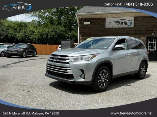 Celestial Silver Metallic 2019 Toyota Highlander XLE