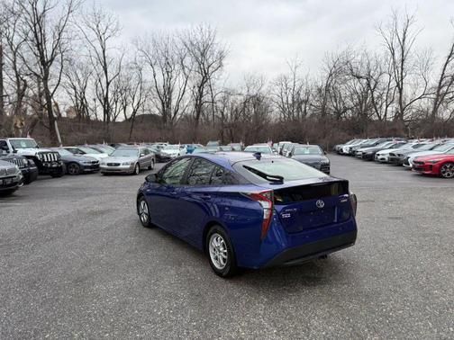 2017 Toyota Prius Two