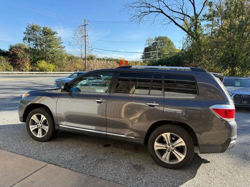 2011 Toyota Highlander Limited